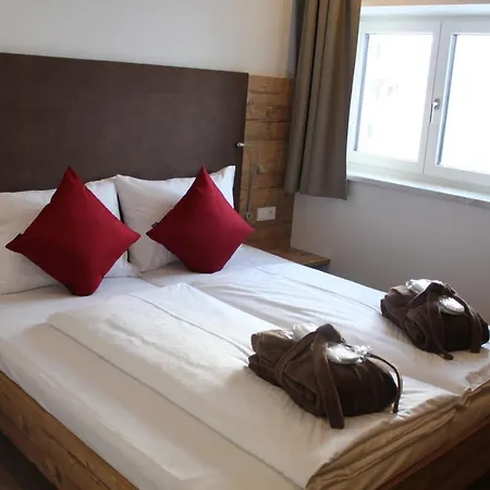 Hotel Apart - Kuhtaier Schlossl 4*