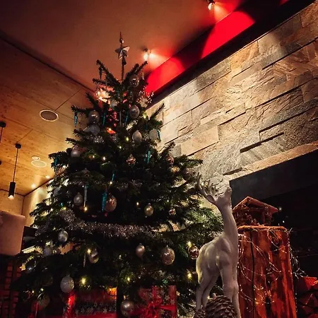 Apart - Kuhtaier Schlossl