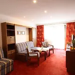 Apart - Kühtaier Schlössl Hotel