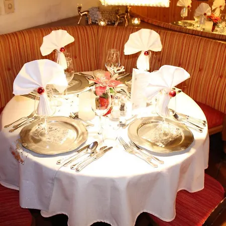 Apart - Kuhtaier Schlossl