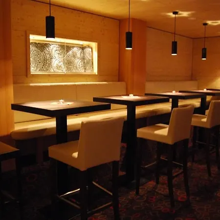 Apart - Kuhtaier Schlossl