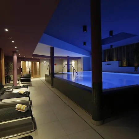 Apart - Kuhtaier Schlossl 4* 퀴타이