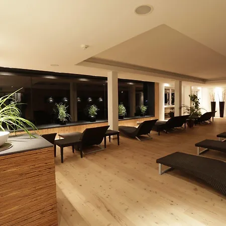 Apart - Kuhtaier Schlossl 4*